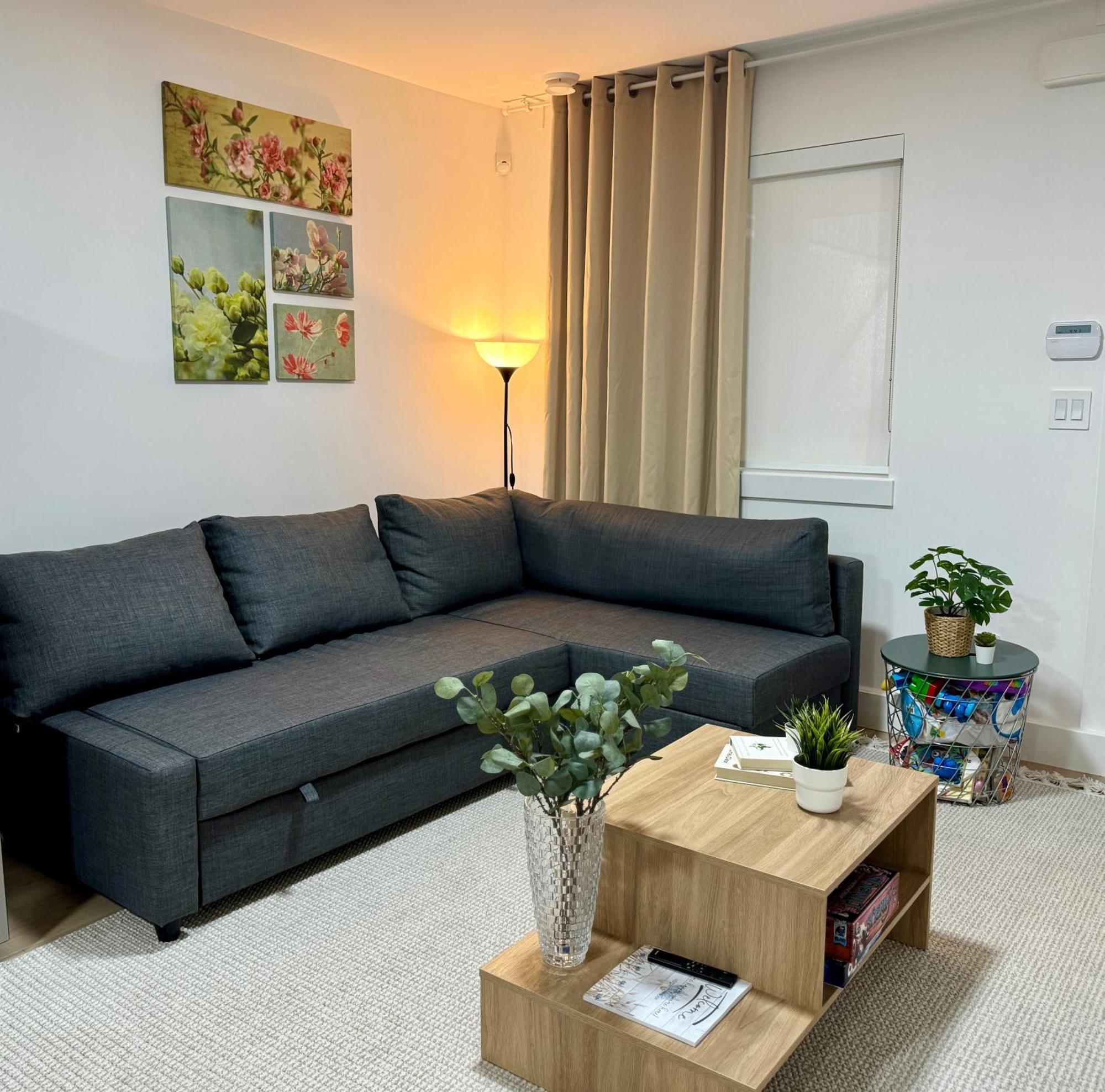 The Sunset Haven- Cozy 2Br Basement Suite Near White Rock Суррей Экстерьер фото
